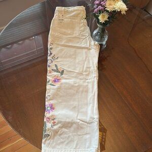 NWT We The Free Embroidered Jeans, size 27